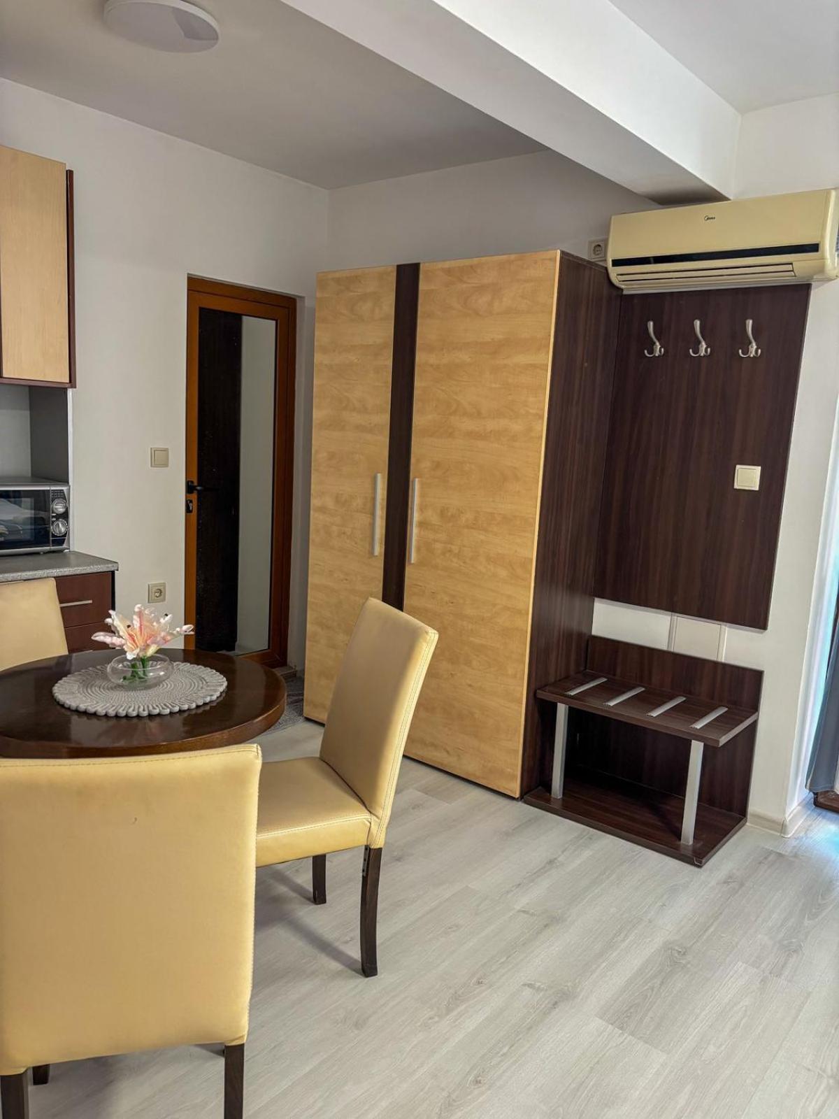 Marianas Guesthouse Obzor Exterior foto